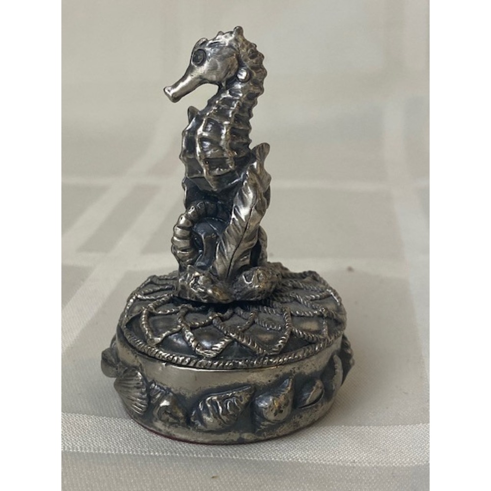 Vintage Seahorse Trinket Box Silver Tone Nautical Shell Pill Box Velvet Lined